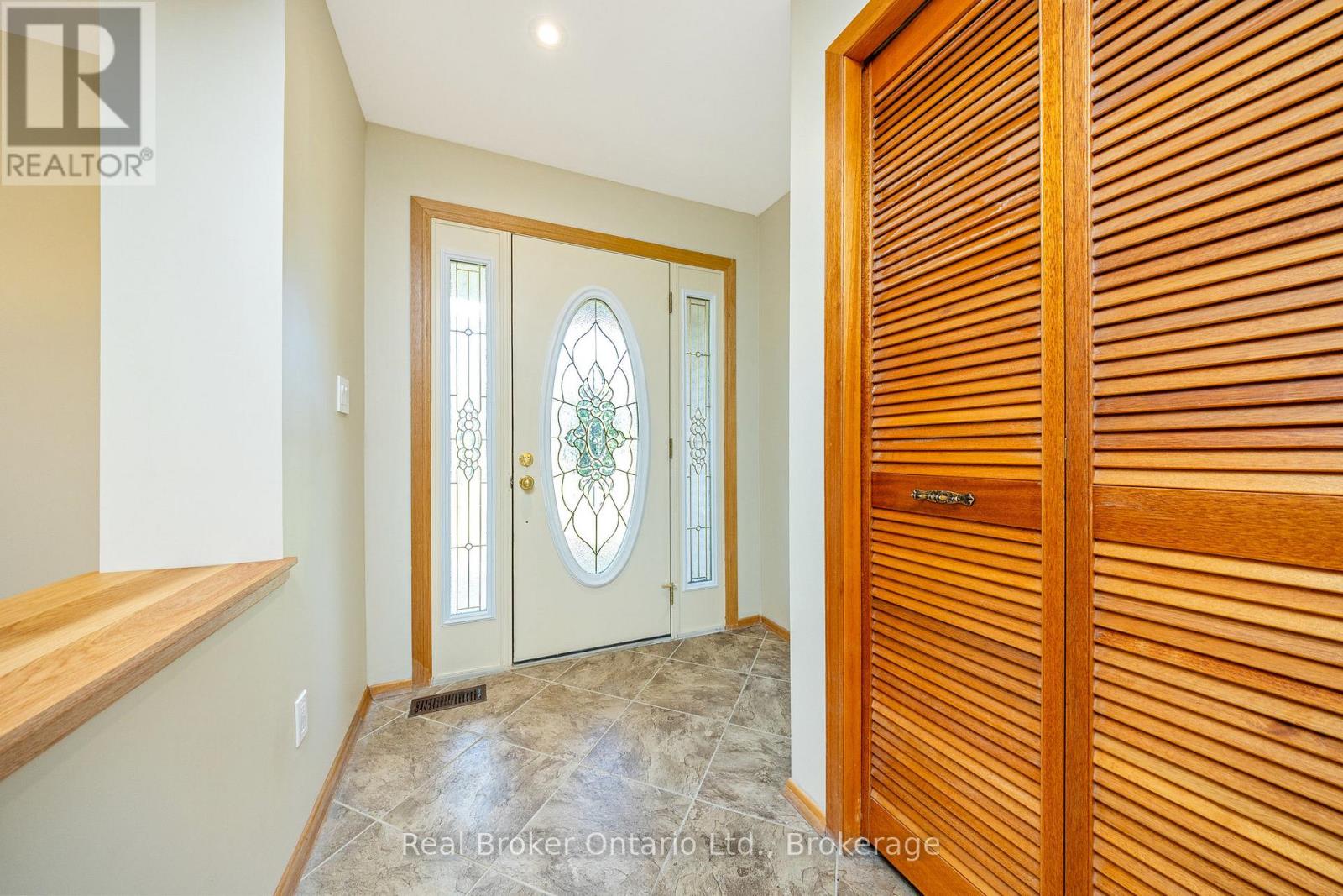 8759 Wellington 124 Road, Erin, Ontario  N1H 6H7 - Photo 9 - X12596804