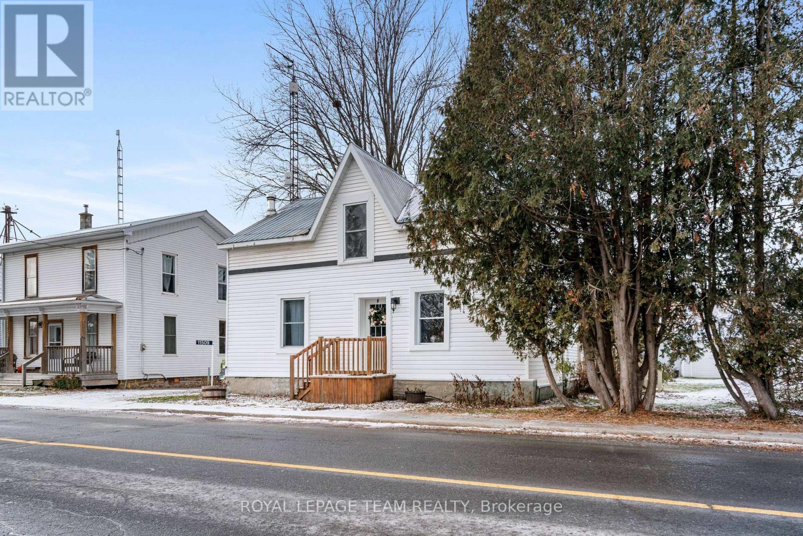 11509 QUEEN STREET, North Dundas, Ontario