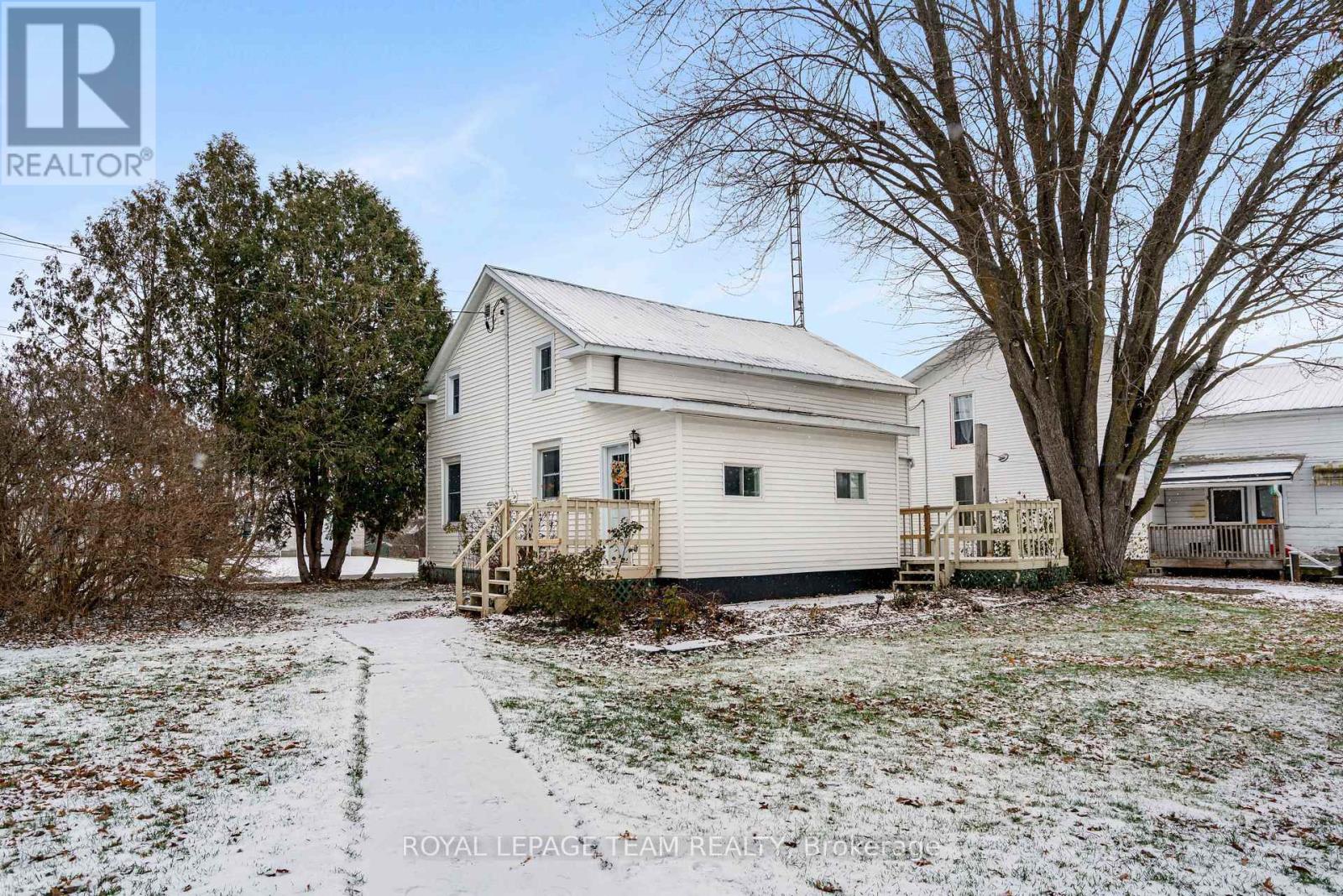 11509 Queen Street, North Dundas, Ontario  K0E 1J0 - Photo 24 - X12596790