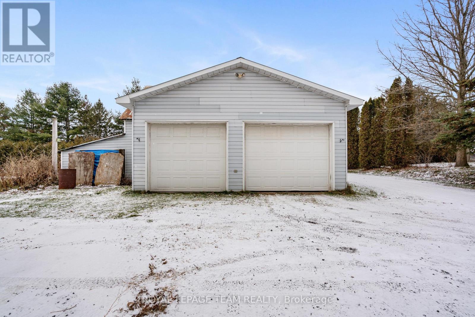 11509 Queen Street, North Dundas, Ontario  K0E 1J0 - Photo 26 - X12596790
