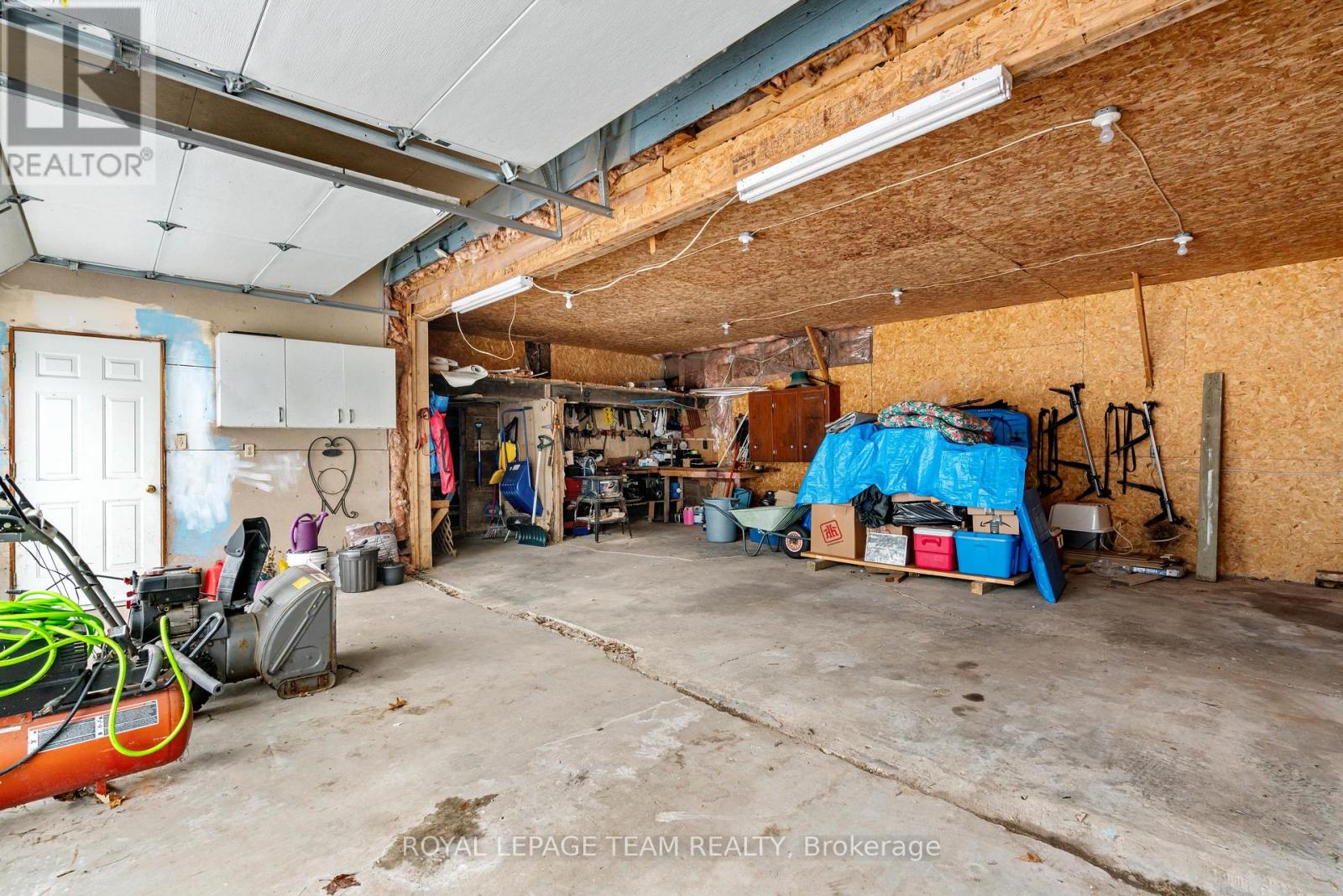 11509 Queen Street, North Dundas, Ontario  K0E 1J0 - Photo 27 - X12596790