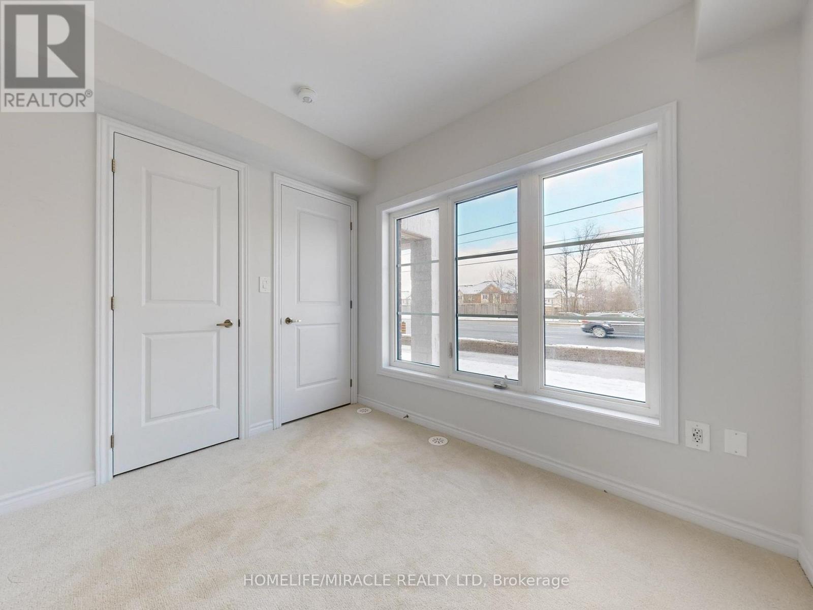 5909 Saigon Street, Mississauga (East Credit), Ontario  L5V 0E9 - Photo 40 - W12554570