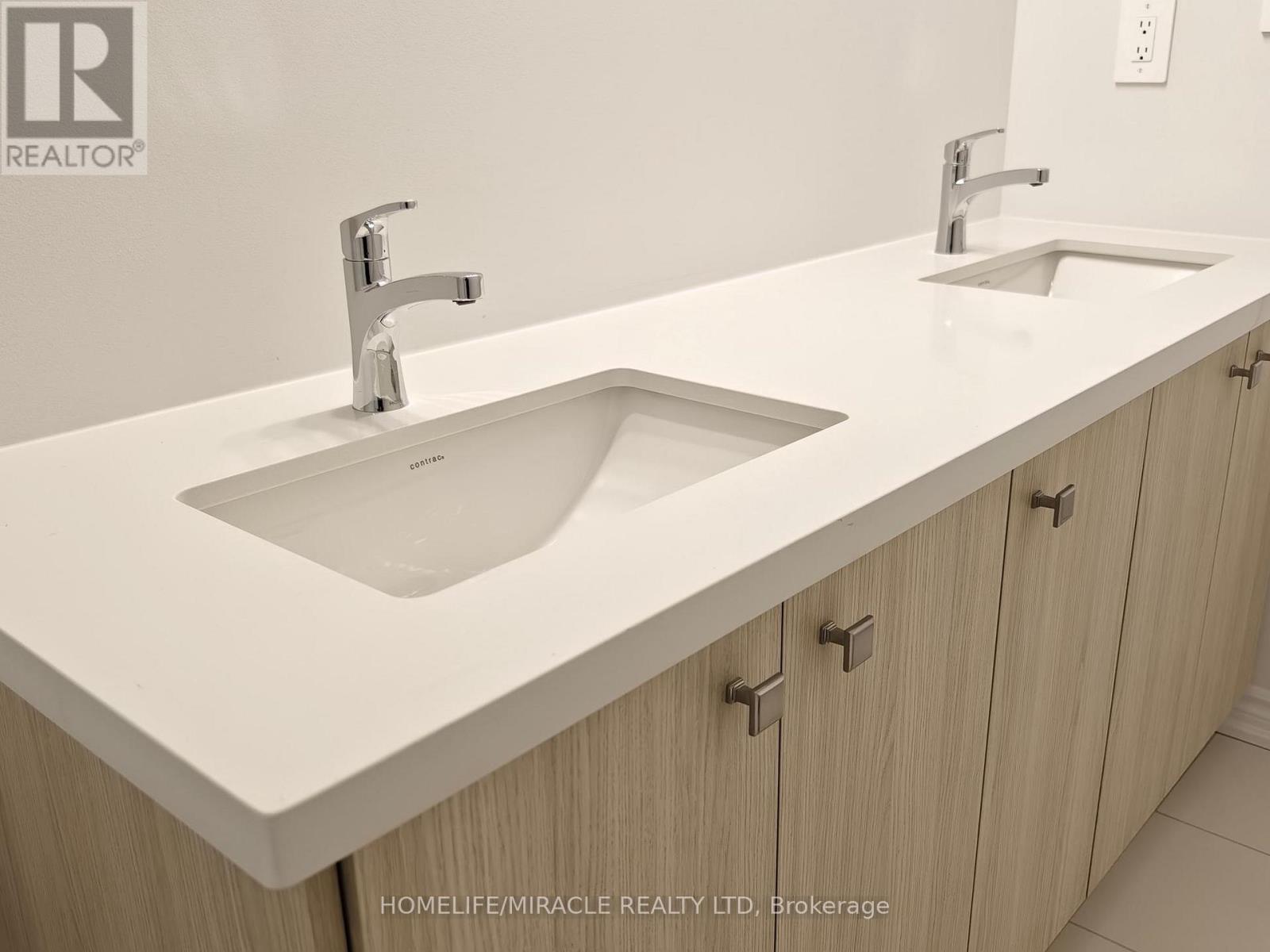 5909 Saigon Street, Mississauga (East Credit), Ontario  L5V 0E9 - Photo 26 - W12554570