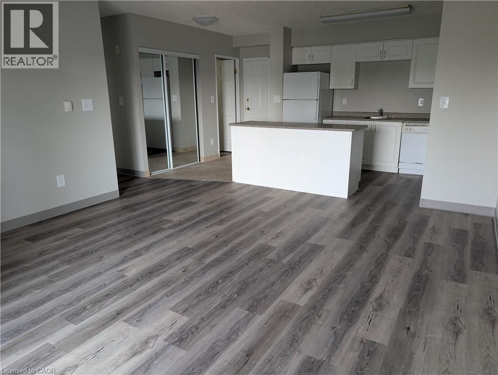 736 Old Albert Street Unit# 706, Waterloo, Ontario N2L 6R4 - Photo 1 - 40792007