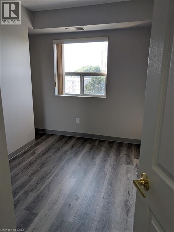 736 Old Albert Street Unit# 706, Waterloo, Ontario N2L 6R4 - Photo 7 - 40792007