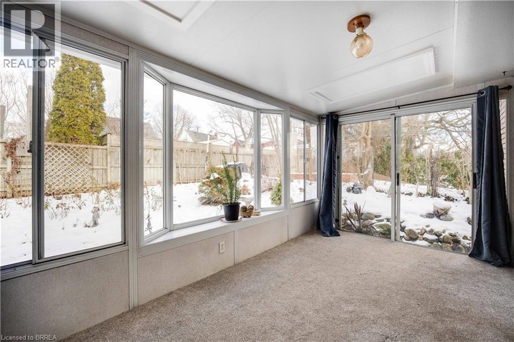 133 Burwell Street, Brantford, Ontario  N3T 4V2 - Photo 6 - 40784142