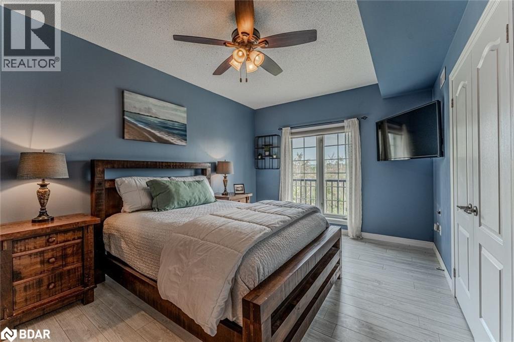 40 Ferndale Drive S Unit# 402, Barrie, Ontario  L4N 2L3 - Photo 3 - 40792029