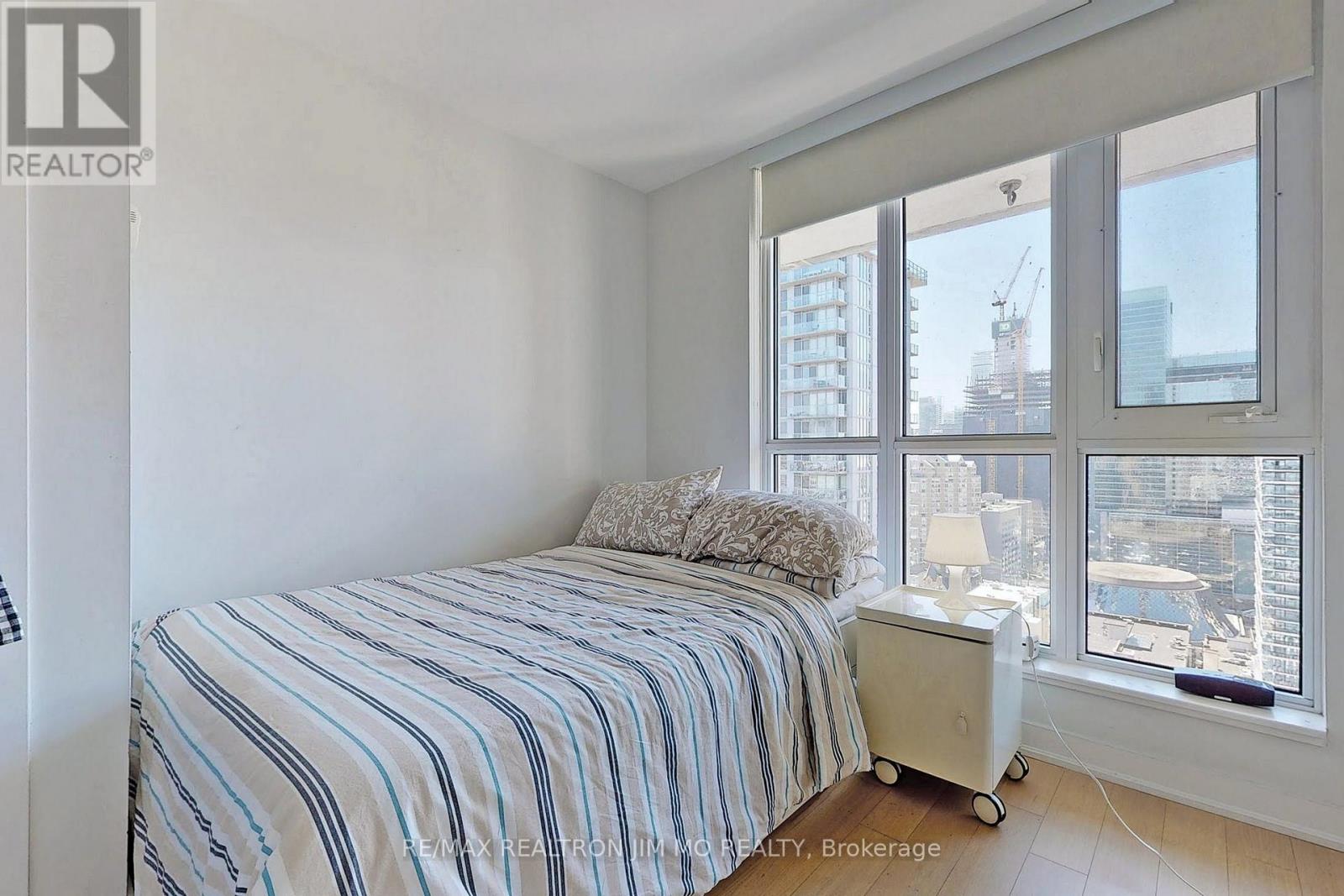 2604 - 199 Richmond Street W, Toronto (Waterfront Communities), Ontario  M5V 0H4 - Photo 16 - C12596746