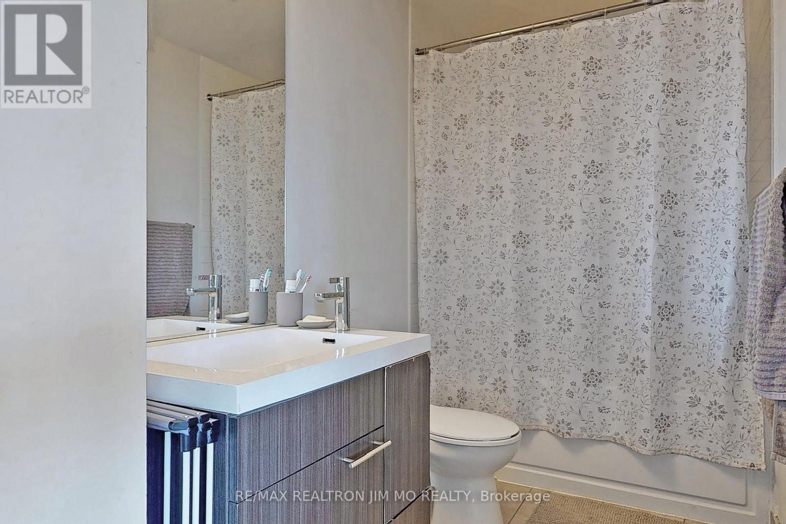 2604 - 199 Richmond Street W, Toronto (Waterfront Communities), Ontario  M5V 0H4 - Photo 18 - C12596746