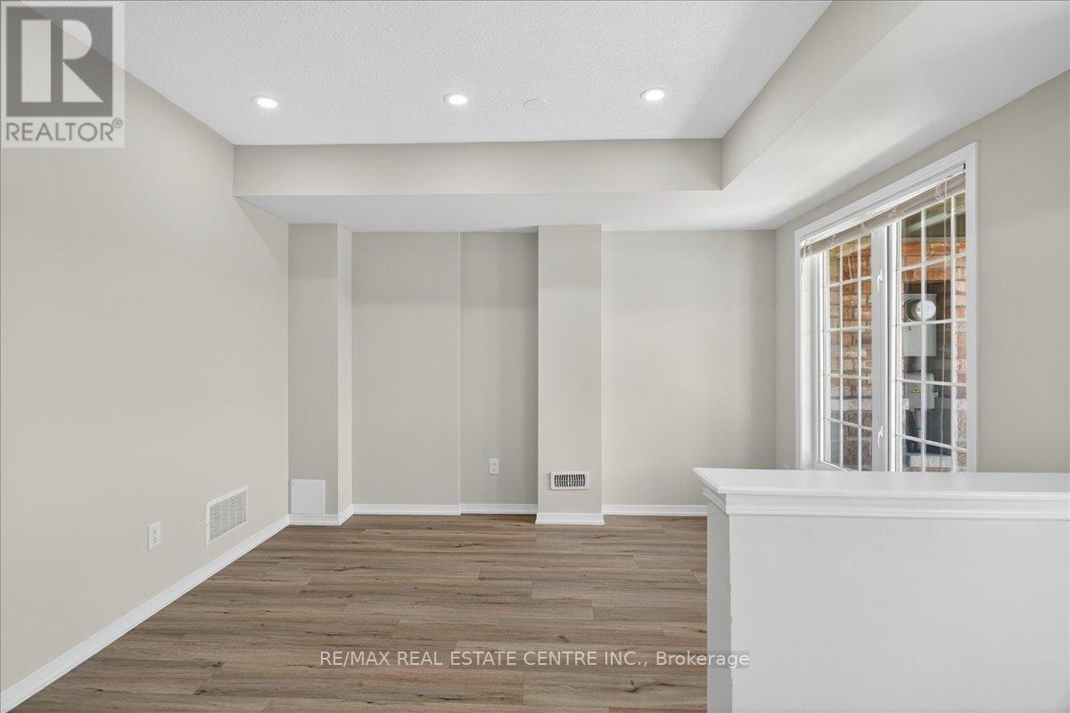 1373 Salem Road N, Ajax, Ontario  L1Z 0R9 - Photo 4 - E12596826