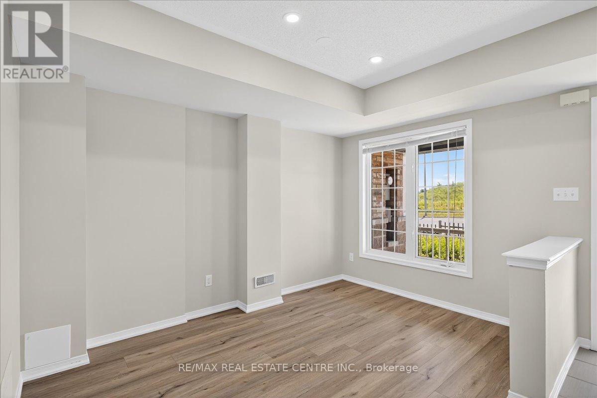 1373 Salem Road N, Ajax, Ontario  L1Z 0R9 - Photo 5 - E12596826