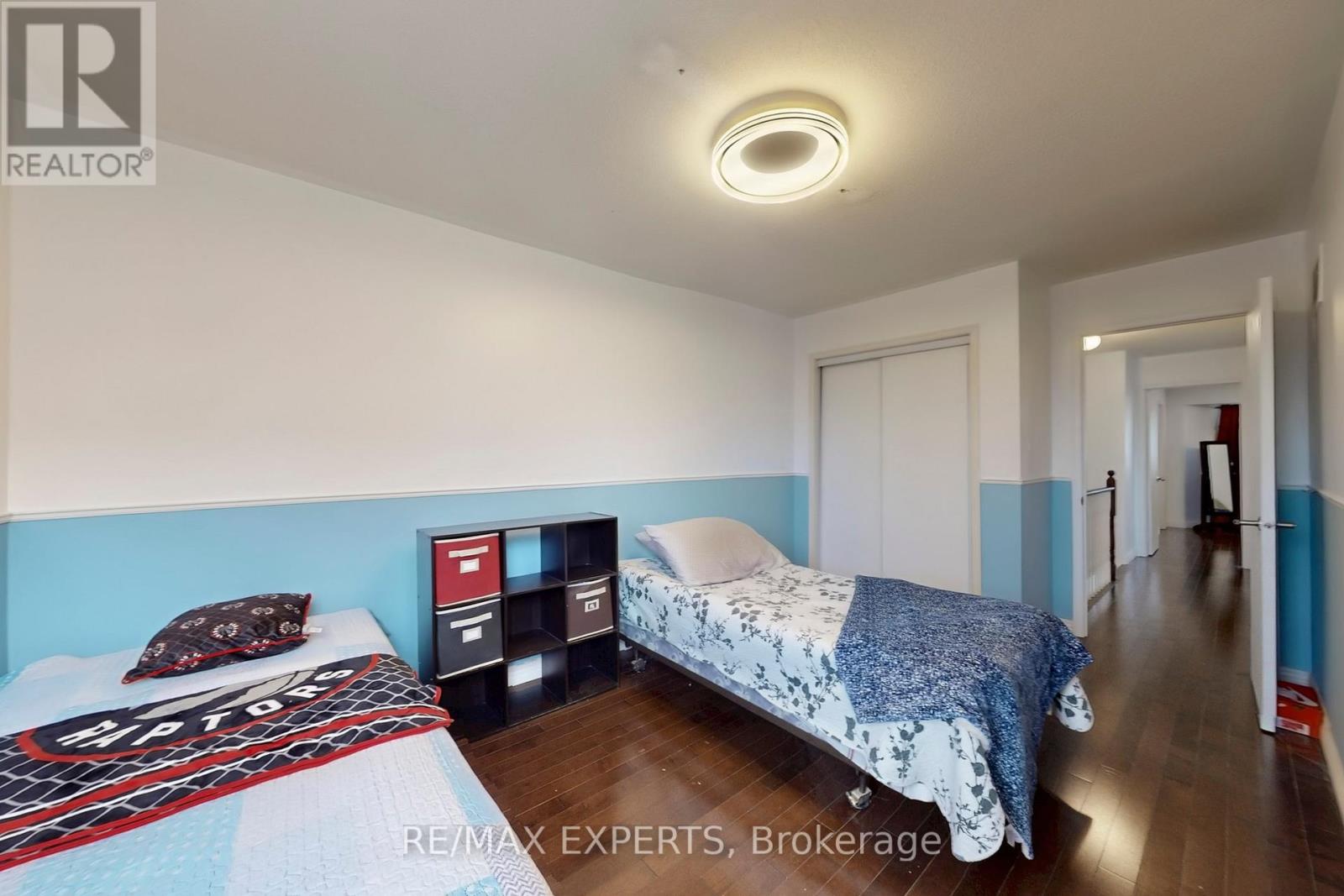 5631 Cortina Crescent, Mississauga, Ontario  L4Z 3R3 - Photo 28 - W12587842