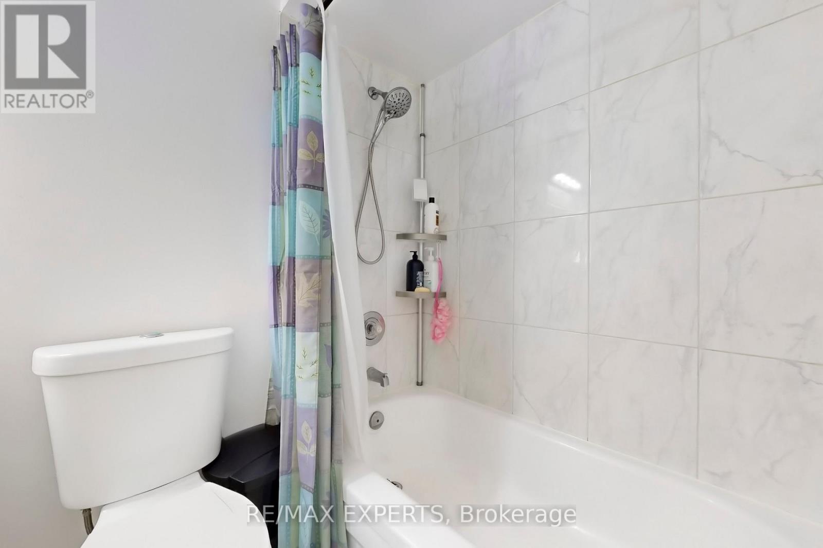 5631 Cortina Crescent, Mississauga, Ontario  L4Z 3R3 - Photo 30 - W12587842