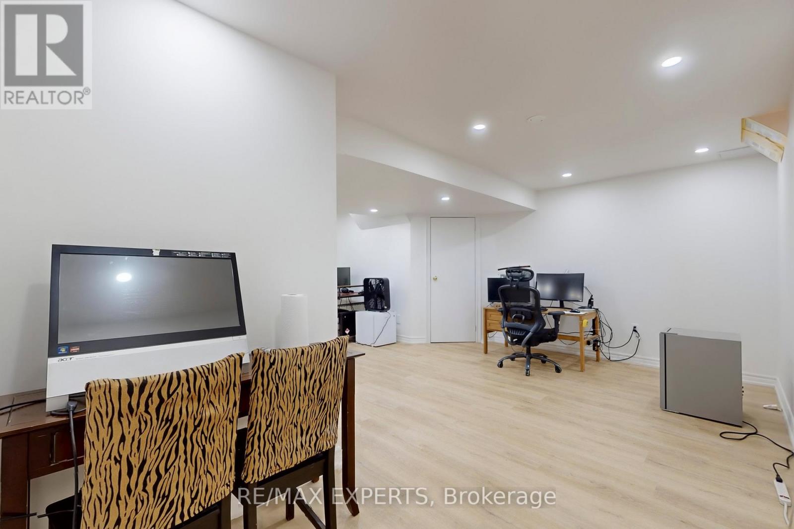 5631 Cortina Crescent, Mississauga, Ontario  L4Z 3R3 - Photo 35 - W12587842