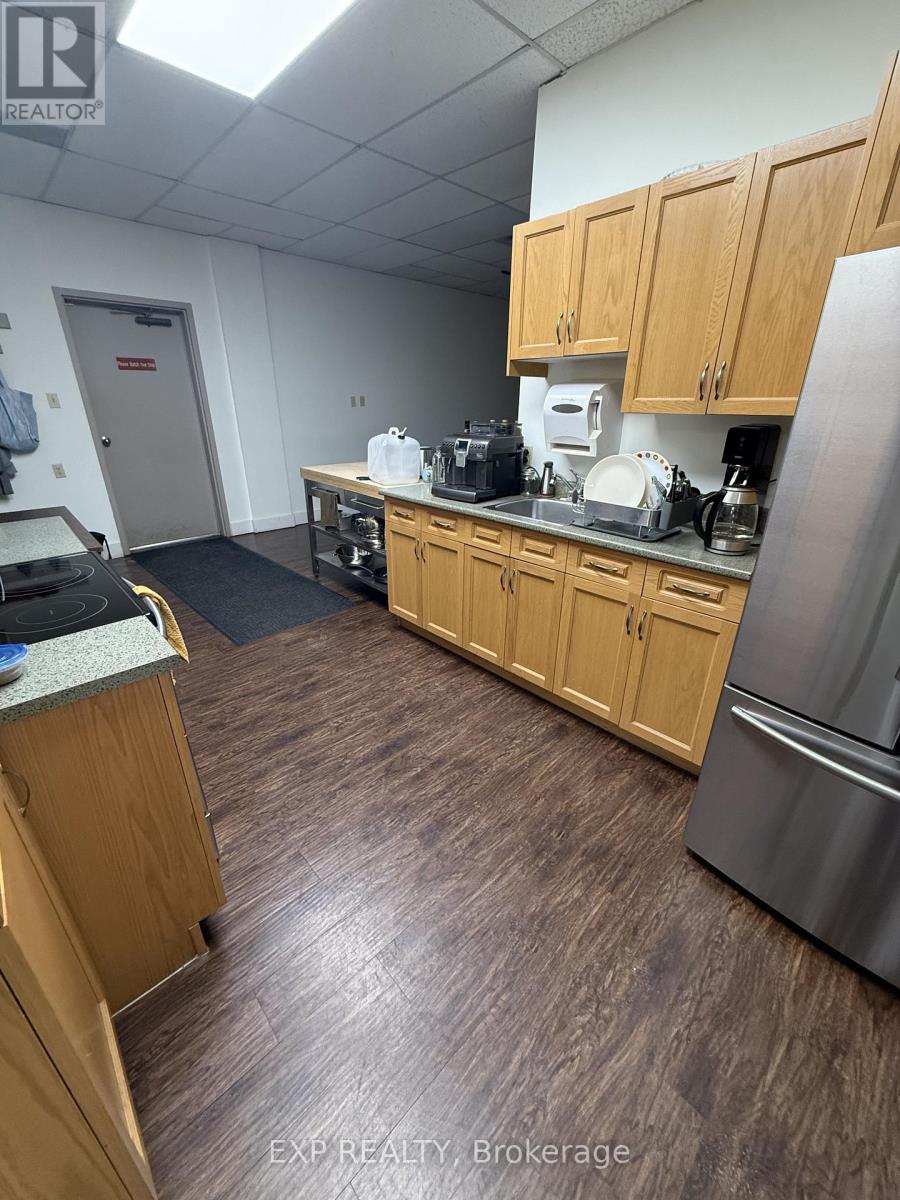 Suite 1 - 424 Catherine Street, Ottawa, Ontario  K1R 5T8 - Photo 15 - X12569198