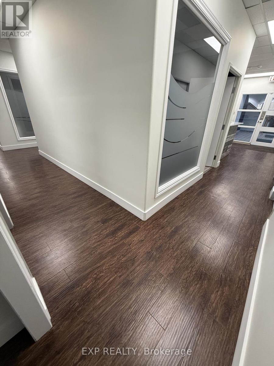 Suite 1 - 424 Catherine Street, Ottawa, Ontario  K1R 5T8 - Photo 18 - X12569198