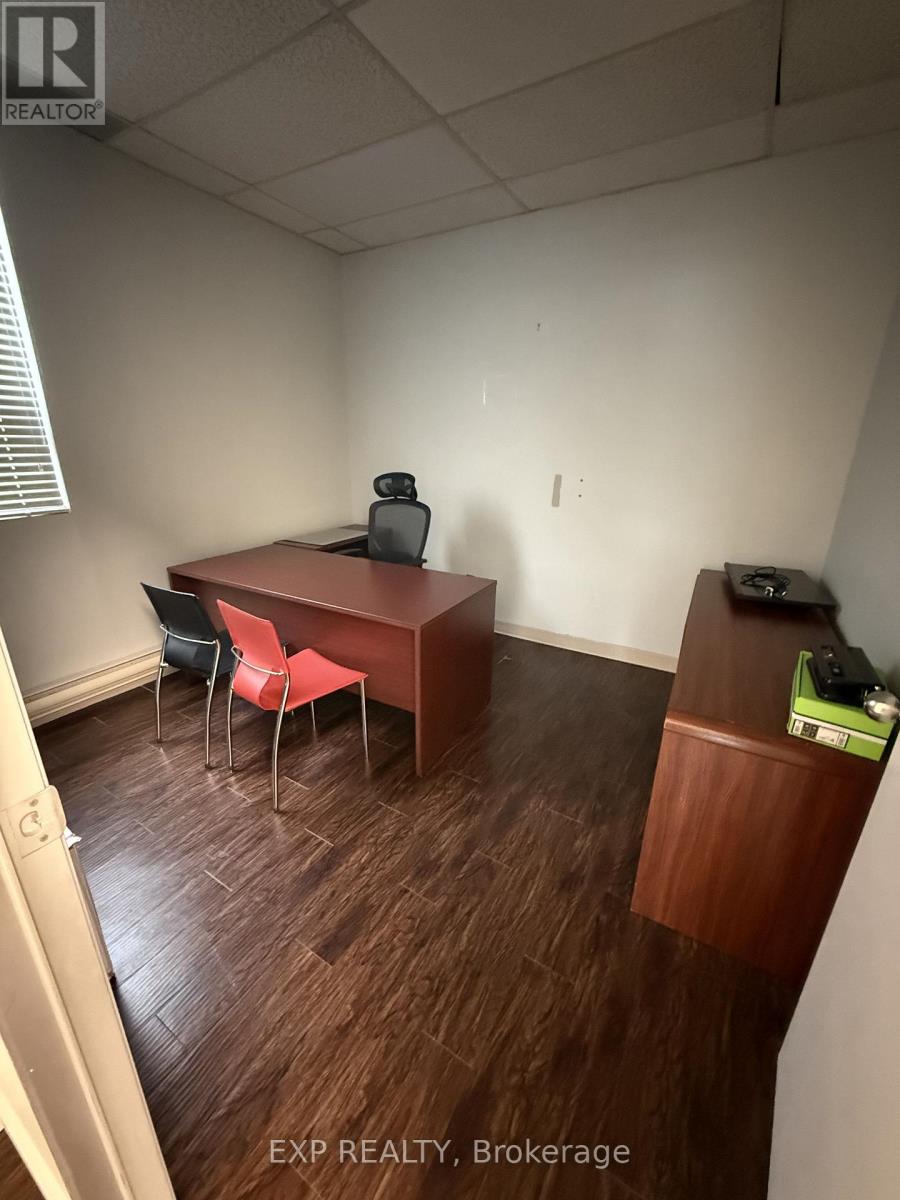 Suite 1 - 424 Catherine Street, Ottawa, Ontario  K1R 5T8 - Photo 6 - X12569198