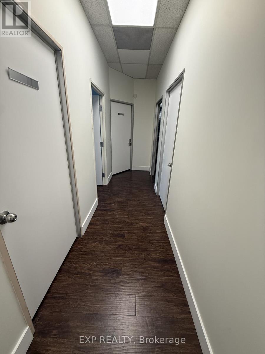 Suite 1 - 424 Catherine Street, Ottawa, Ontario  K1R 5T8 - Photo 8 - X12569198