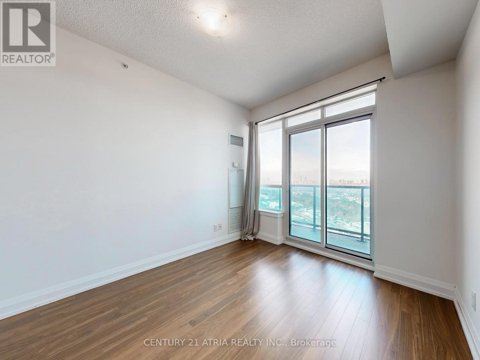 1935 - 7161 Yonge Street, Markham (Thornhill), Ontario  L3T 0C8 - Photo 14 - N12596770