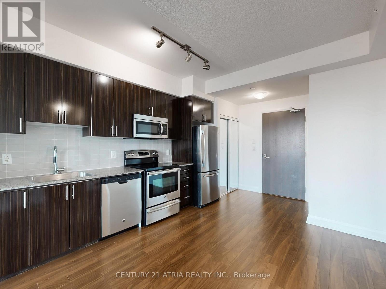 1935 - 7161 Yonge Street, Markham (Thornhill), Ontario  L3T 0C8 - Photo 18 - N12596770