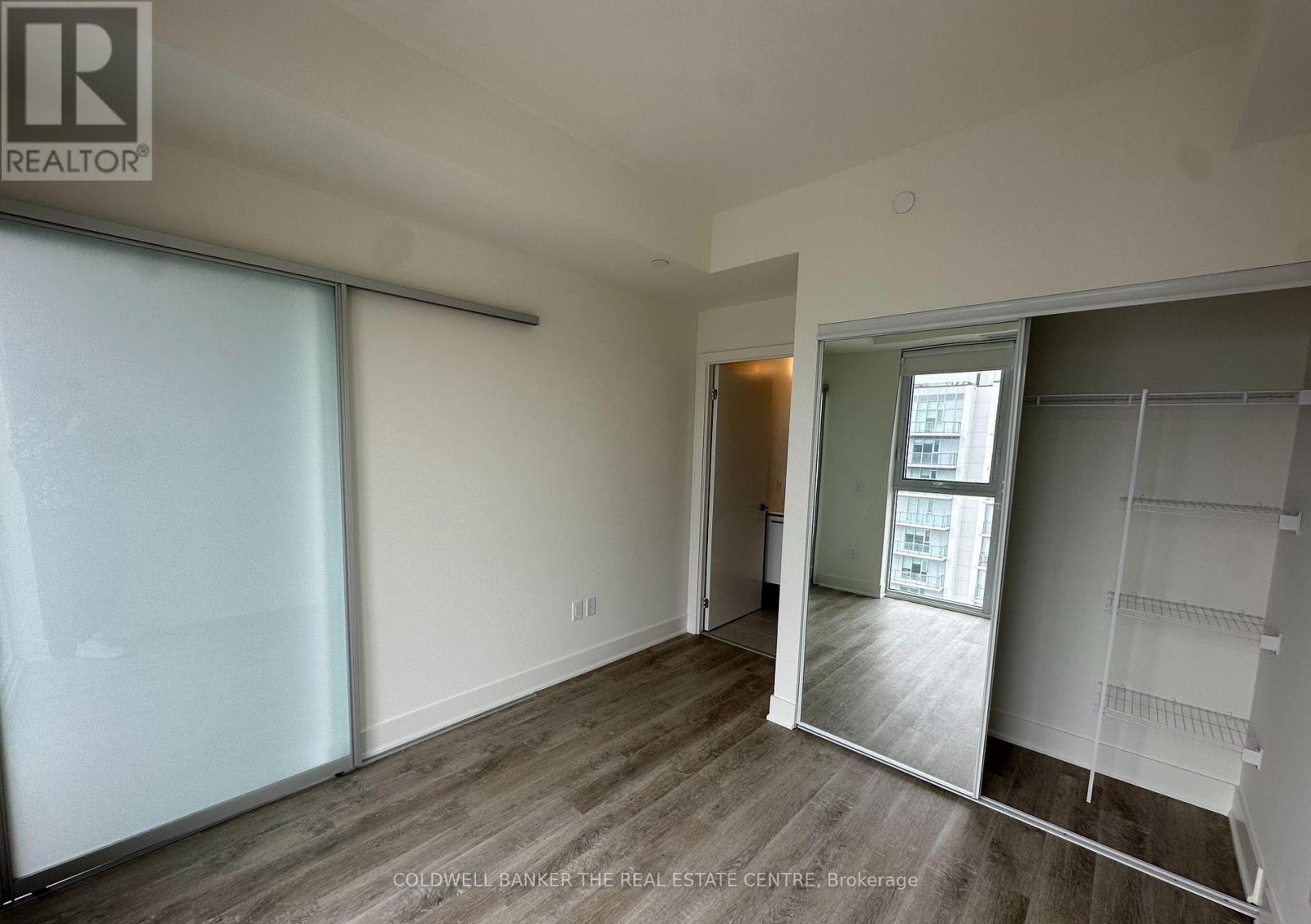 1301 - 185 Deerfield Road, Newmarket (Central Newmarket), Ontario  L3Y 0G7 - Photo 12 - N12596772