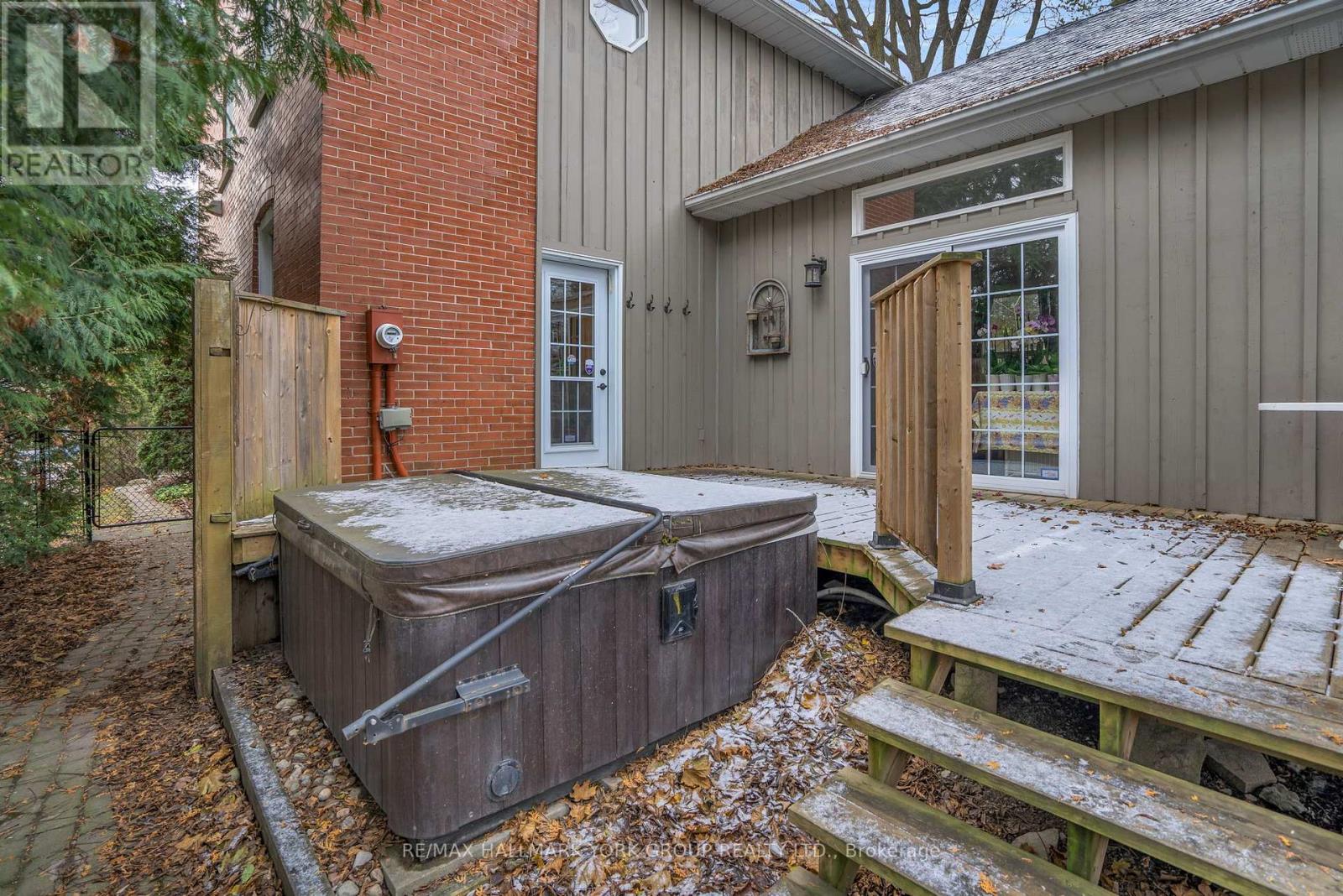 22 Marksbury Court, Aurora, Ontario  L4G 5G6 - Photo 26 - N12596808