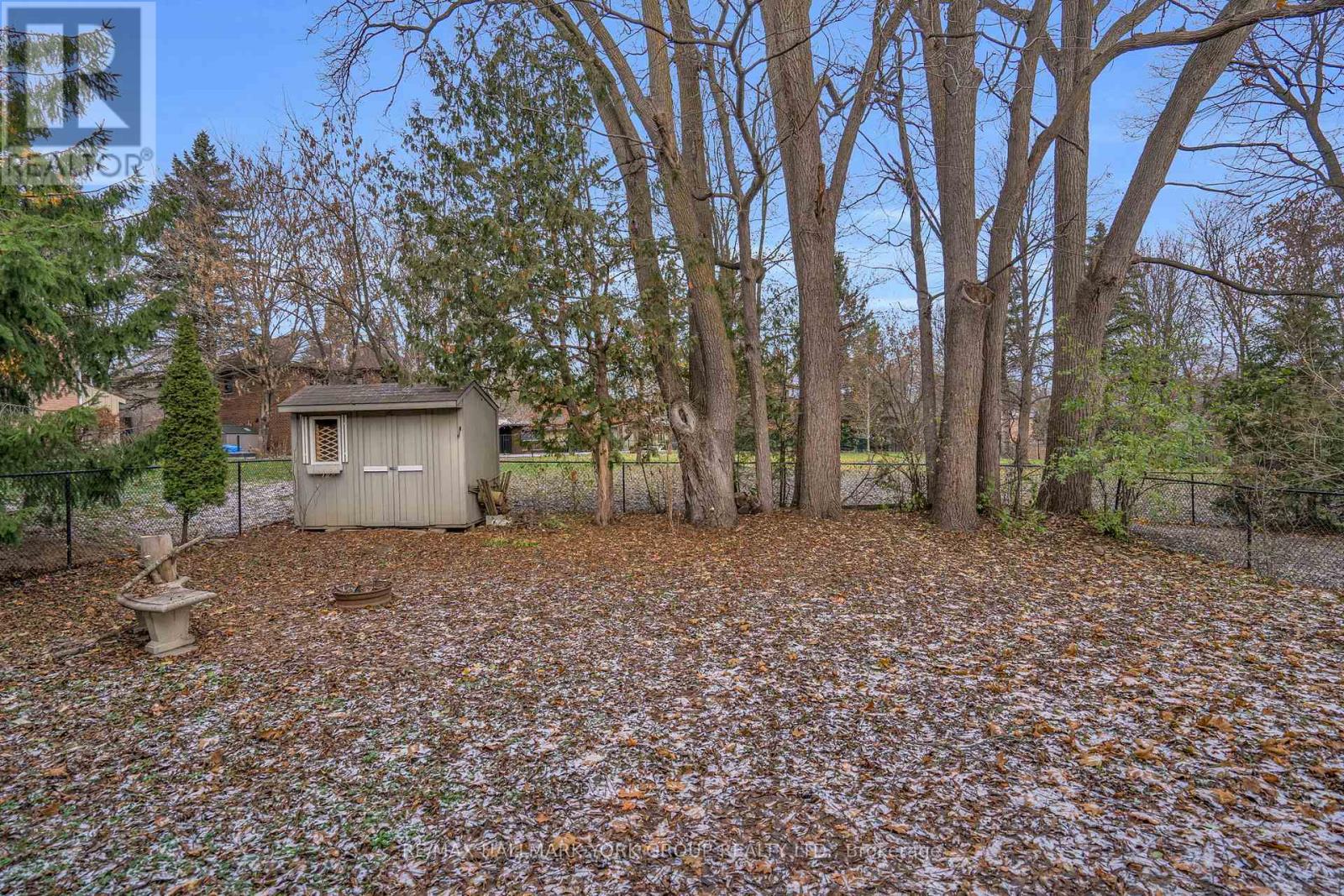 22 Marksbury Court, Aurora, Ontario  L4G 5G6 - Photo 30 - N12596808