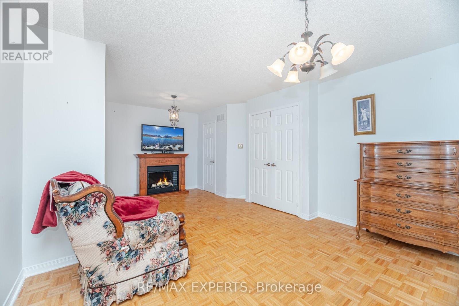 29 Kayla Crescent, Vaughan (Maple), Ontario  L6A 3P6 - Photo 31 - N12596812