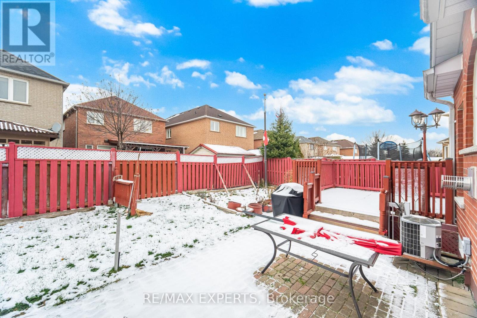 29 Kayla Crescent, Vaughan (Maple), Ontario  L6A 3P6 - Photo 40 - N12596812