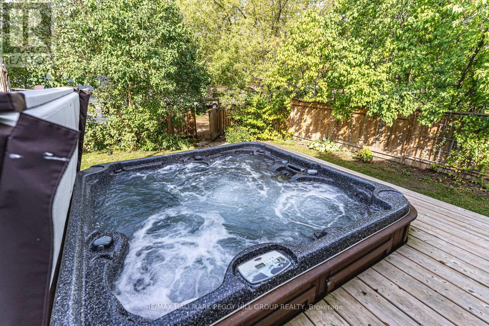 66 Richard Street, Tay, Ontario  L0K 2A0 - Photo 3 - S12596824