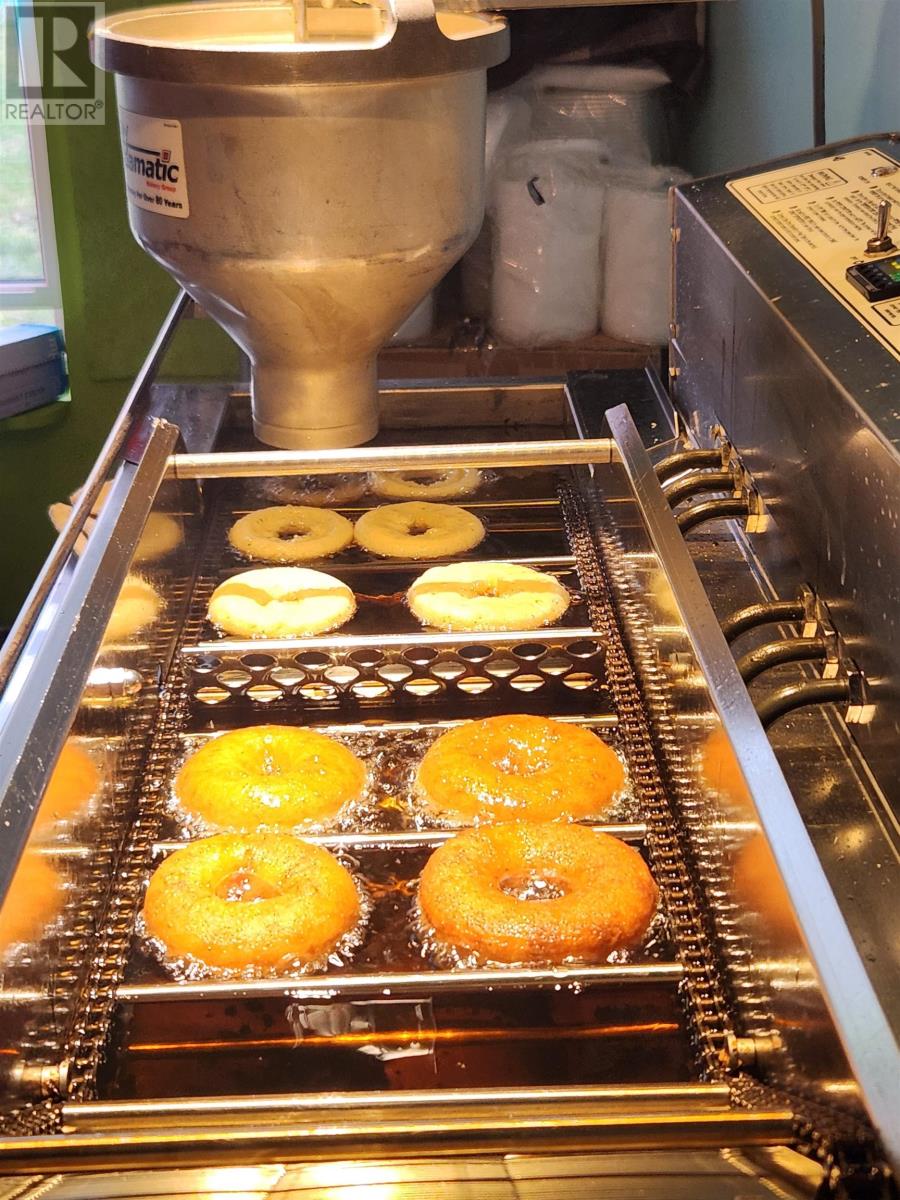 13056 Shore Road, Wood Islands, Prince Edward Island  C0A 1R0 - Photo 18 - 202528976