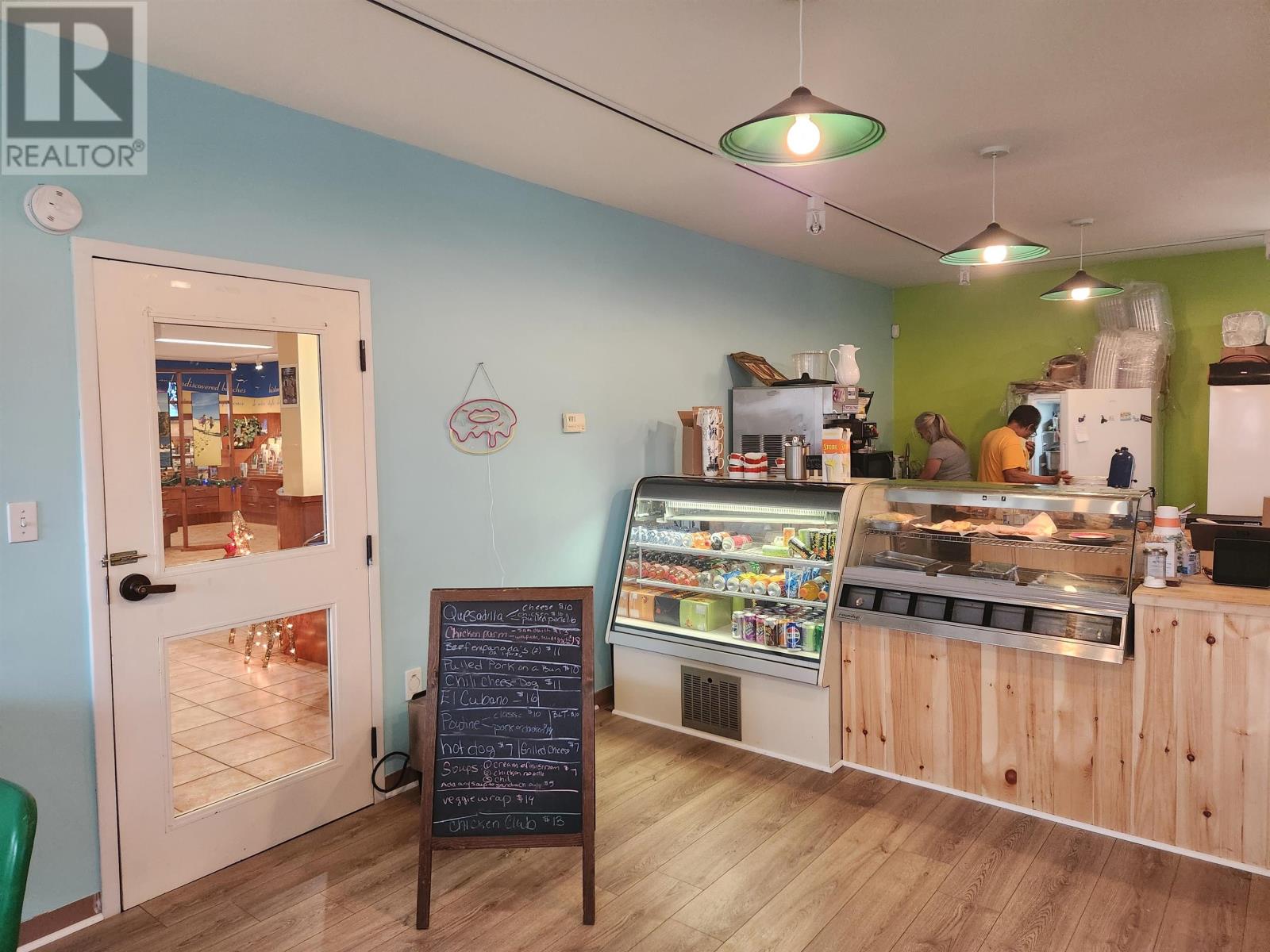 13056 Shore Road, Wood Islands, Prince Edward Island  C0A 1R0 - Photo 6 - 202528976