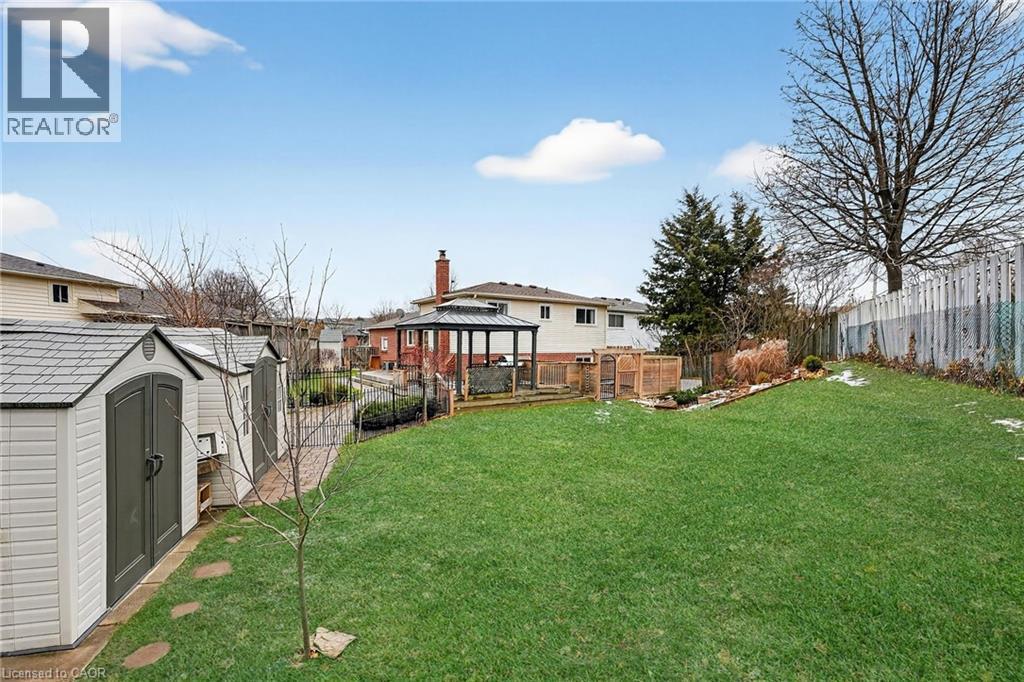90 Sandra Crescent, Grimsby, Ontario  L3M 4Y7 - Photo 29 - 40789576