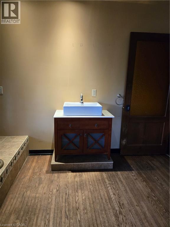 164 Thorold Road, Thorold, Ontario L3C 3V6 - Photo 16 - 40791133