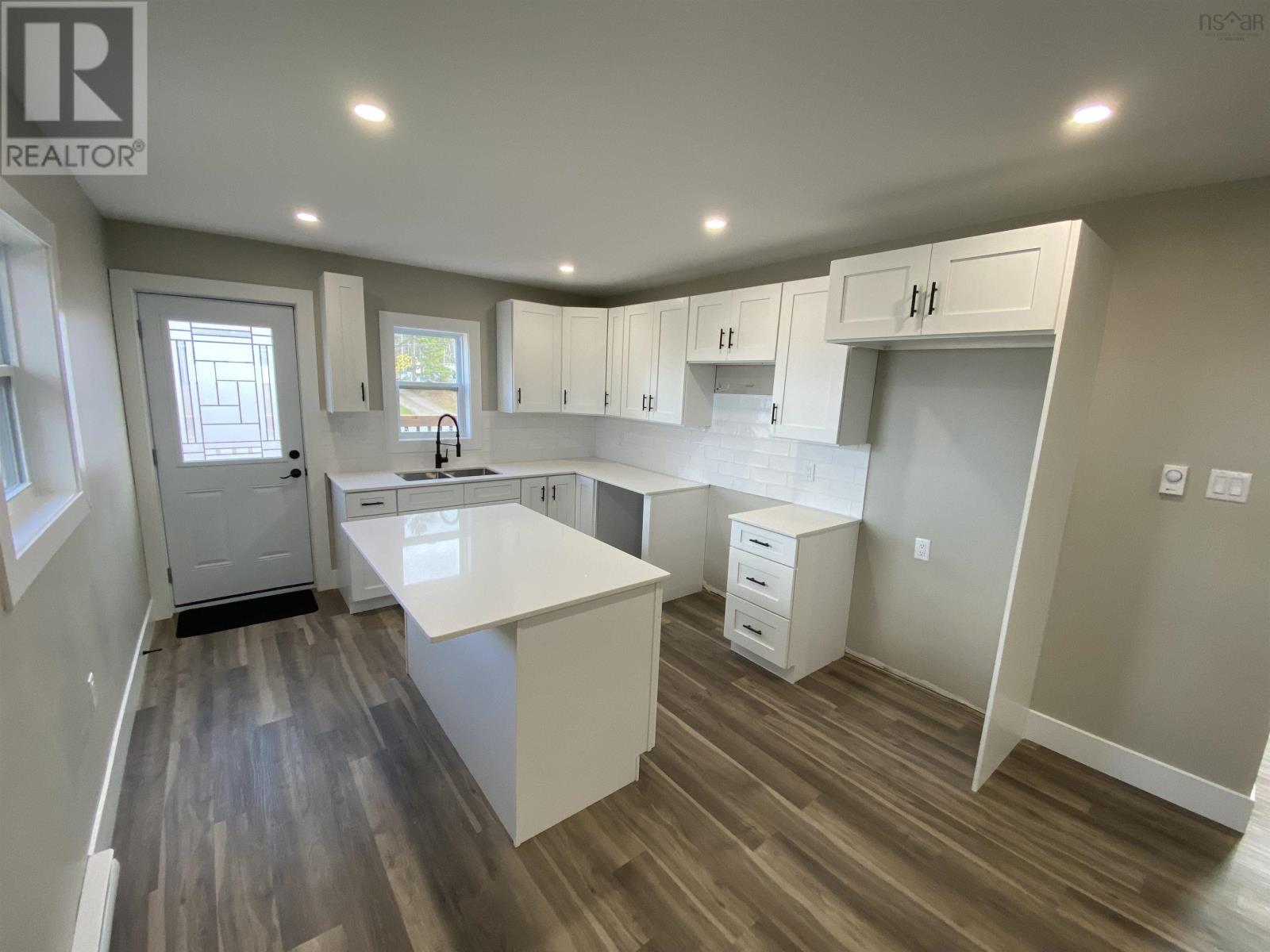 24 Montery Drive, Salmon River, Nova Scotia  B2N 5S4 - Photo 11 - 202526708