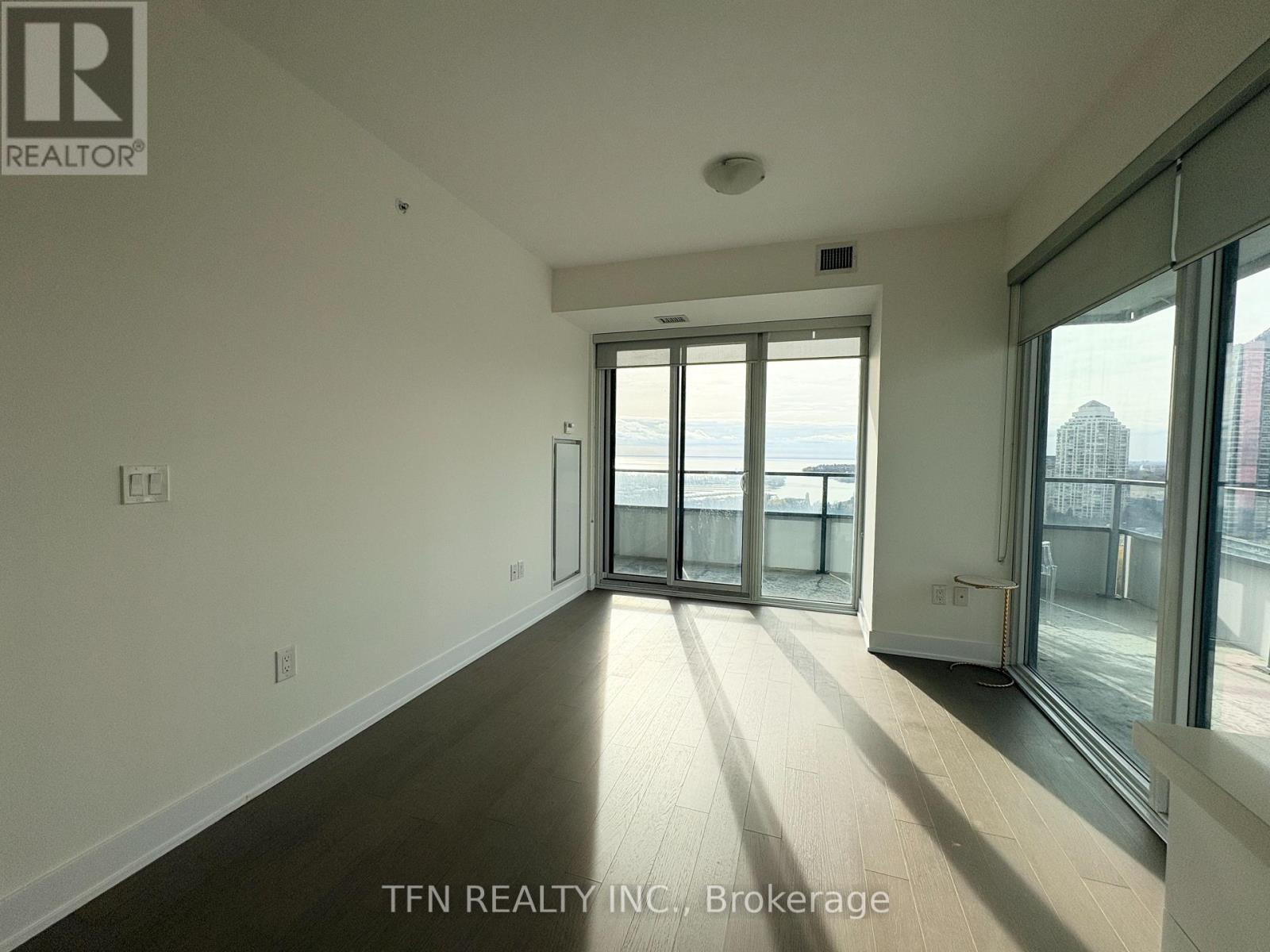 1502 - 20 Shore Breeze Drive, Toronto, Ontario M8V 0C7 - Photo 9 - W12596754