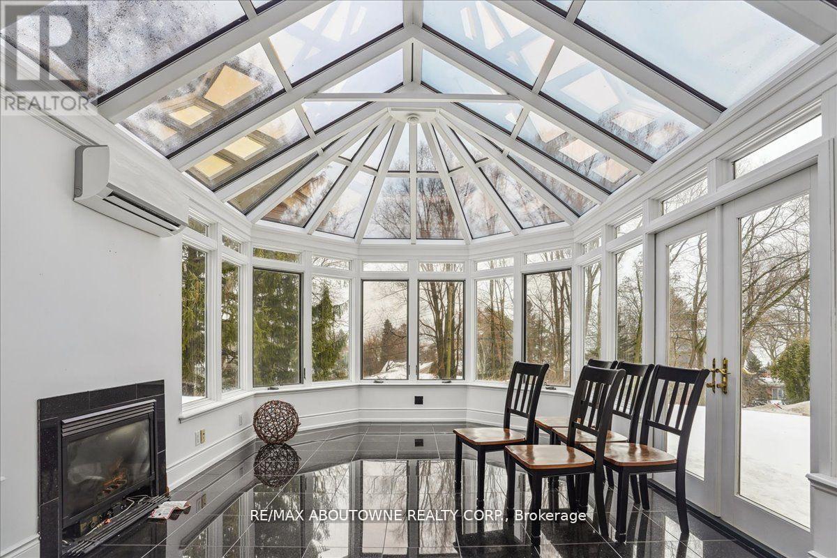 332 Shoreview Road, Burlington, Ontario  L7T 2N5 - Photo 18 - W12596780