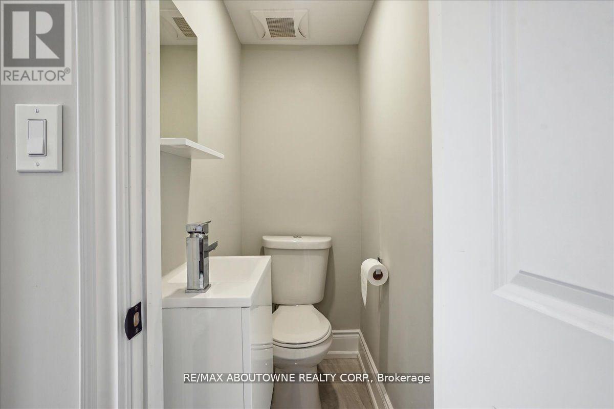 332 Shoreview Road, Burlington, Ontario  L7T 2N5 - Photo 34 - W12596780