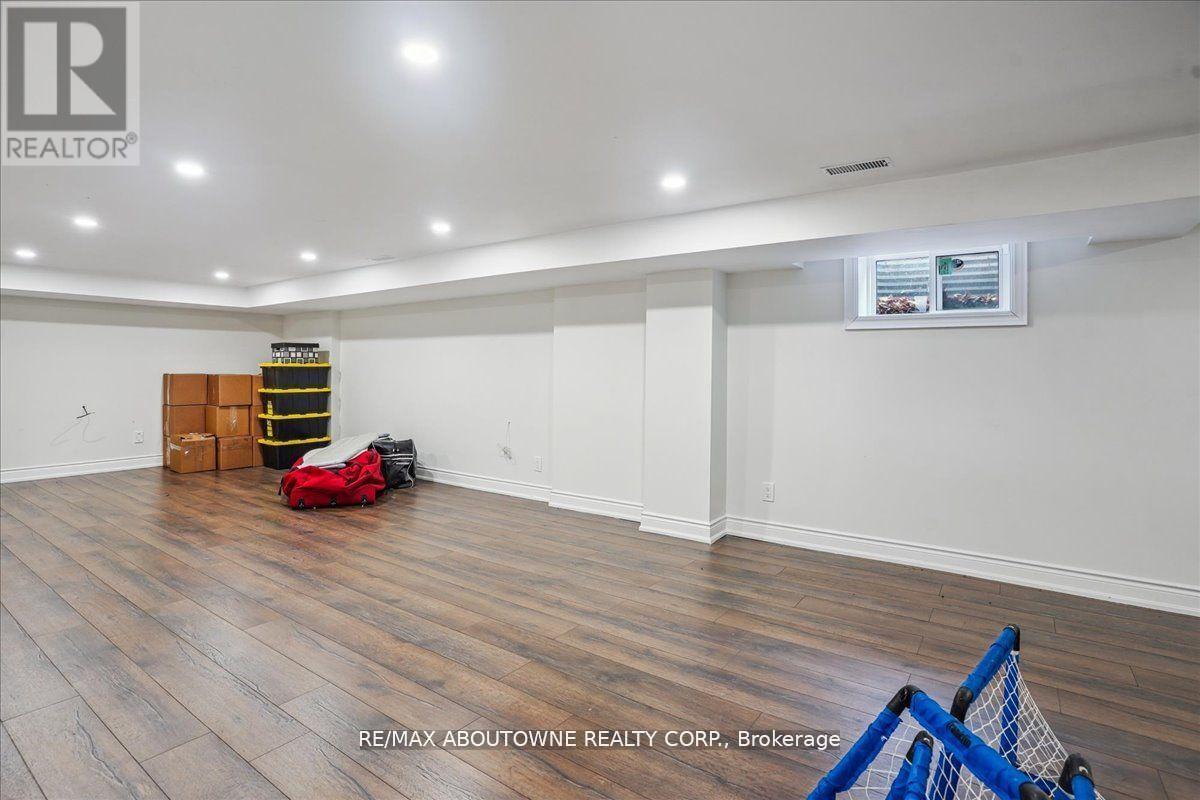 332 Shoreview Road, Burlington, Ontario  L7T 2N5 - Photo 43 - W12596780