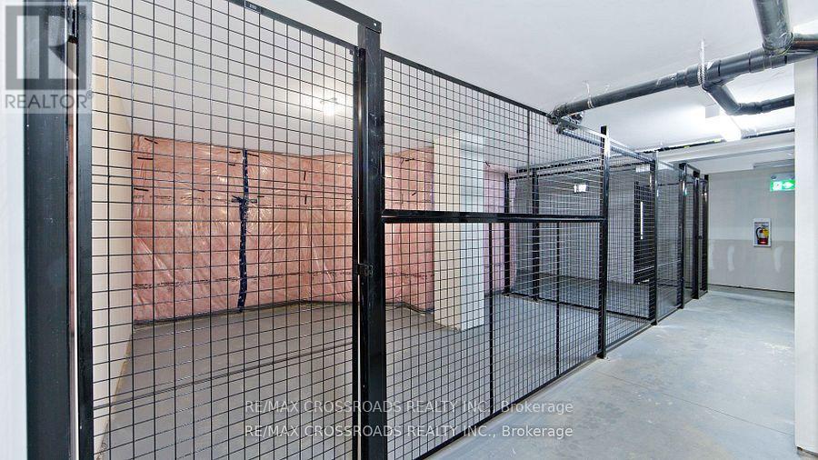 203 - 2375 Bronte Road, Oakville, Ontario  L6M 1P5 - Photo 17 - W12596784