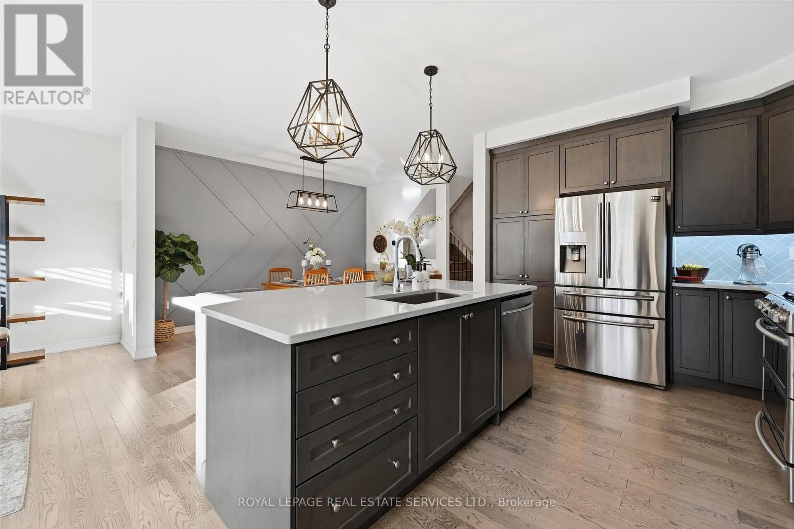 3300 Jacob Way, Oakville, Ontario  L6M 5J9 - Photo 13 - W12596800