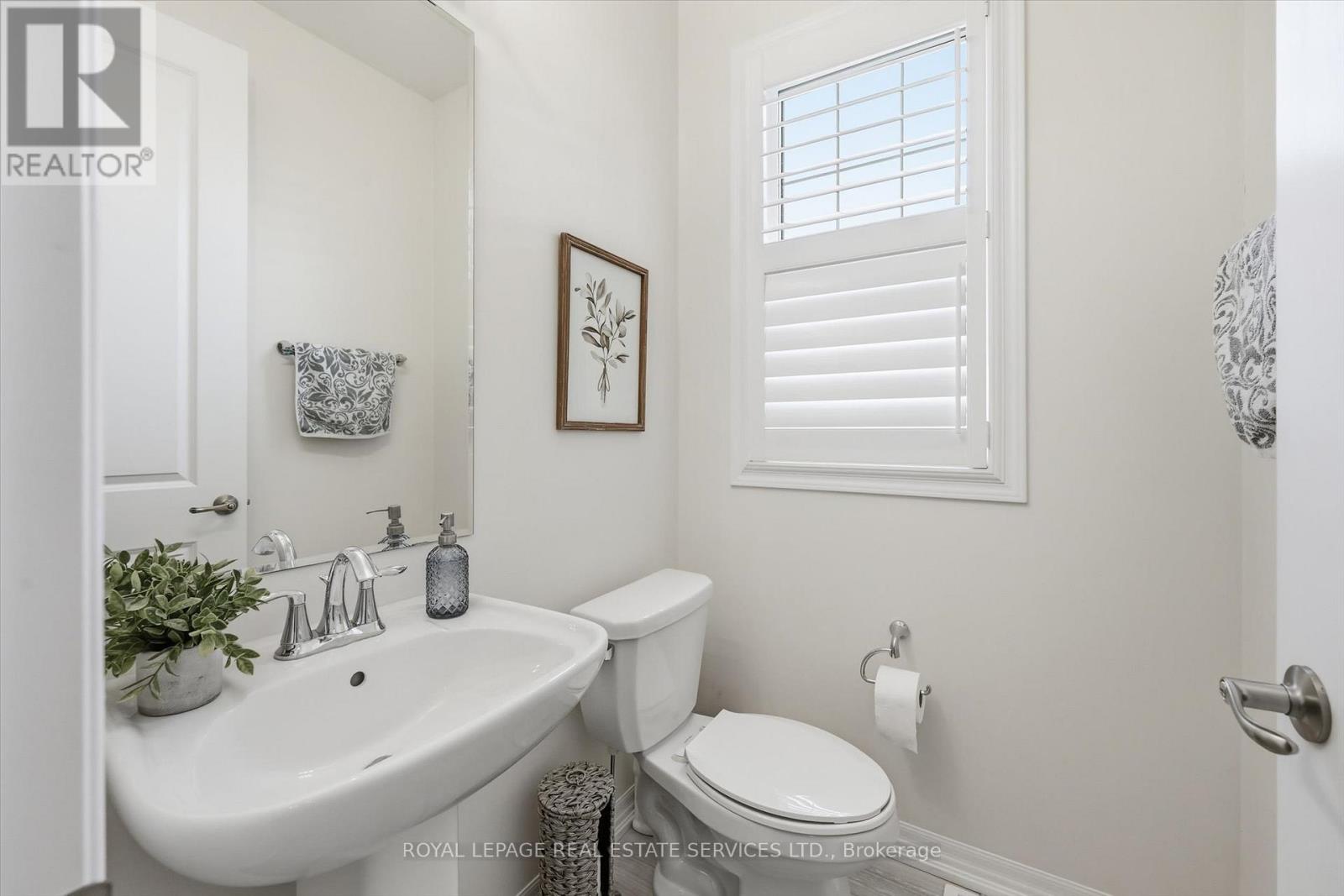 3300 Jacob Way, Oakville, Ontario  L6M 5J9 - Photo 22 - W12596800