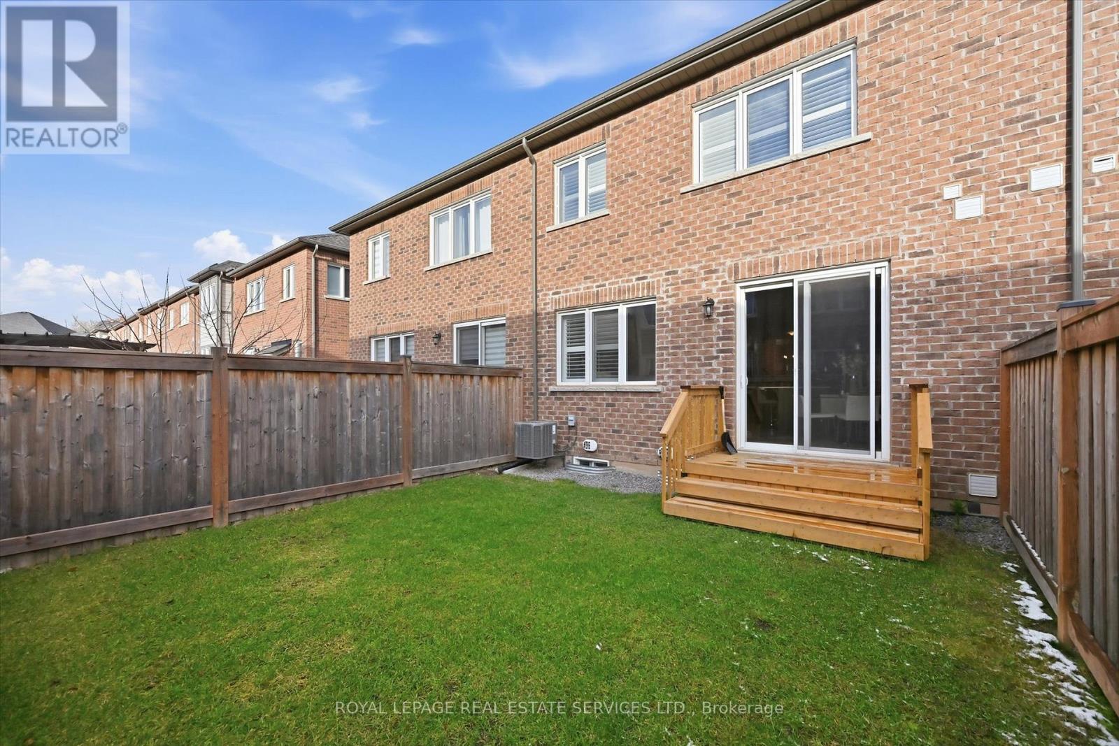 3300 Jacob Way, Oakville, Ontario  L6M 5J9 - Photo 37 - W12596800