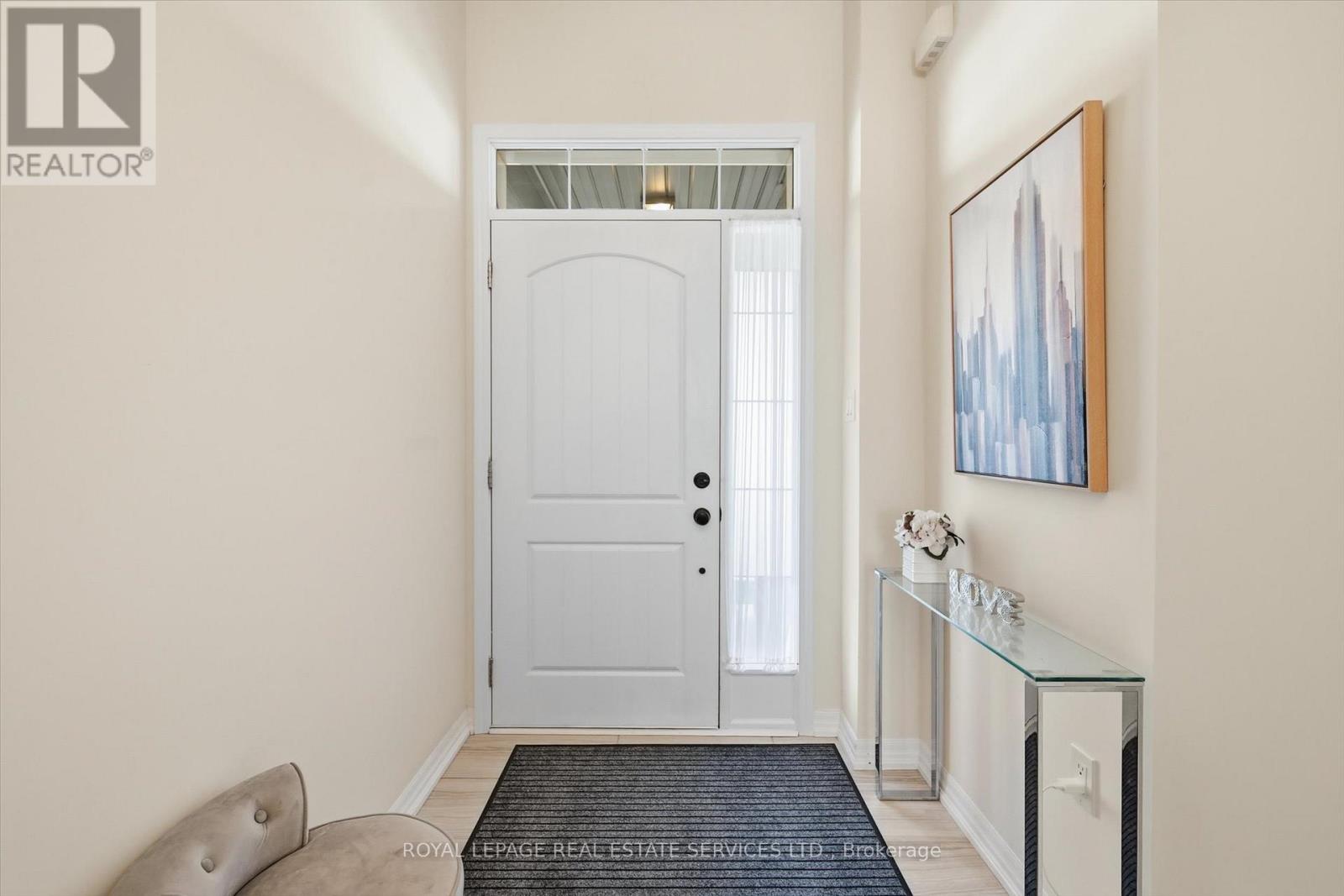 3300 Jacob Way, Oakville, Ontario  L6M 5J9 - Photo 6 - W12596800