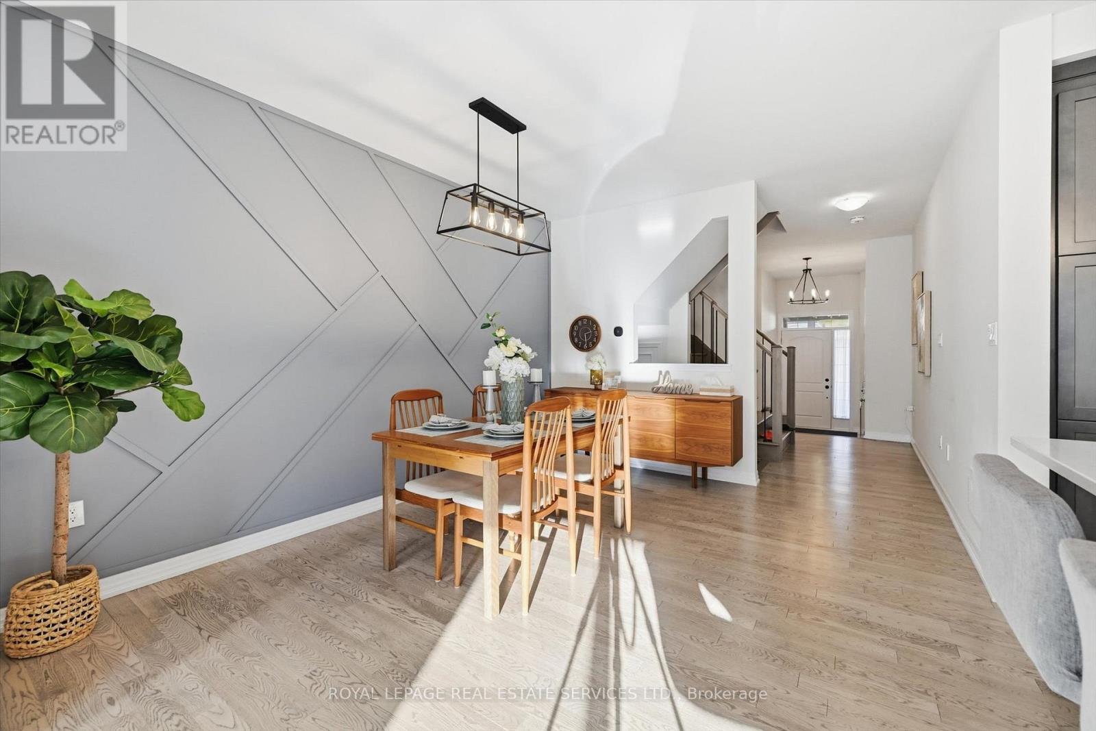 3300 Jacob Way, Oakville, Ontario  L6M 5J9 - Photo 8 - W12596800