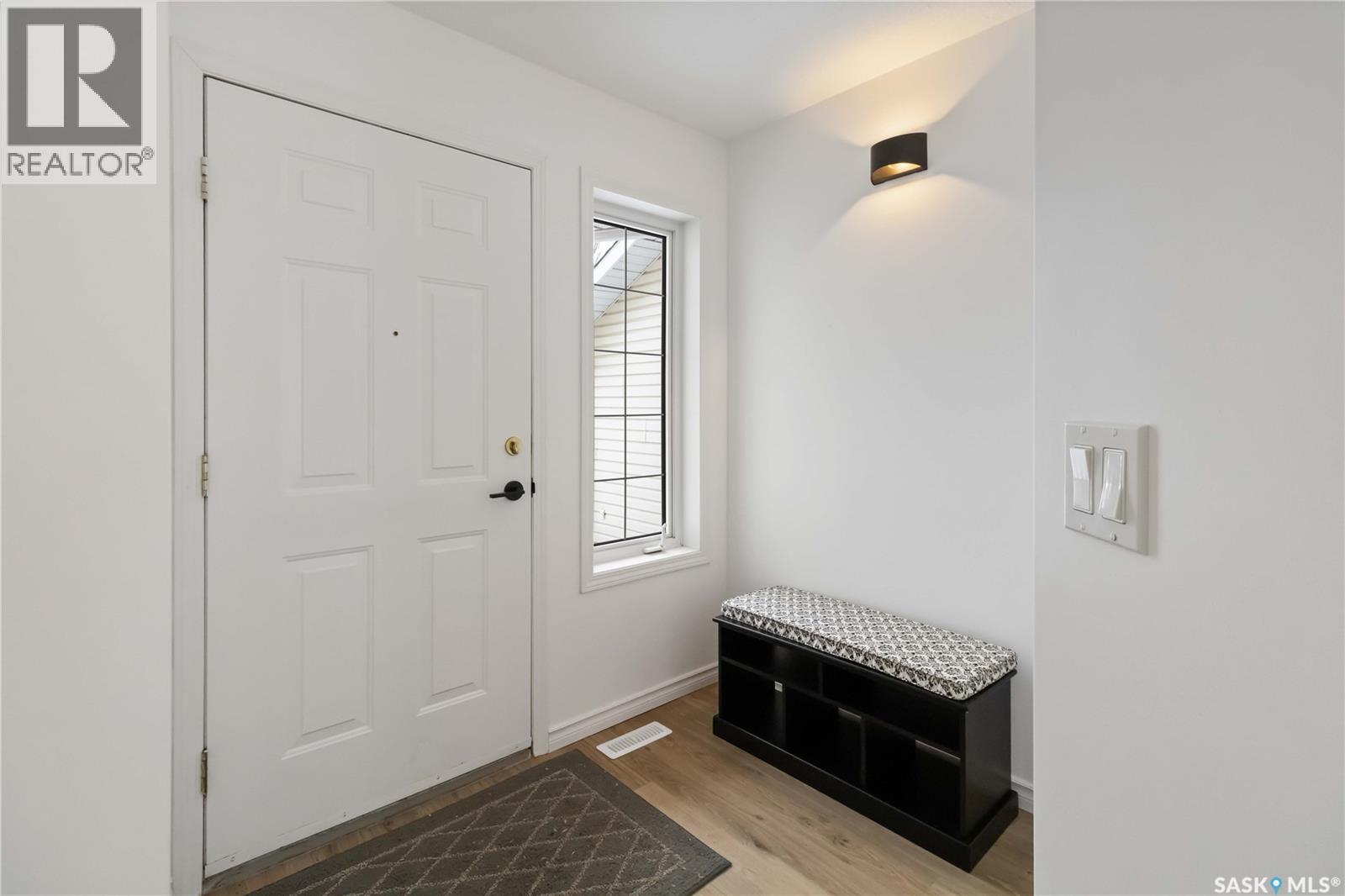 65 110 Keevil Crescent, Saskatoon, Saskatchewan  S7N 4N8 - Photo 3 - SK025083