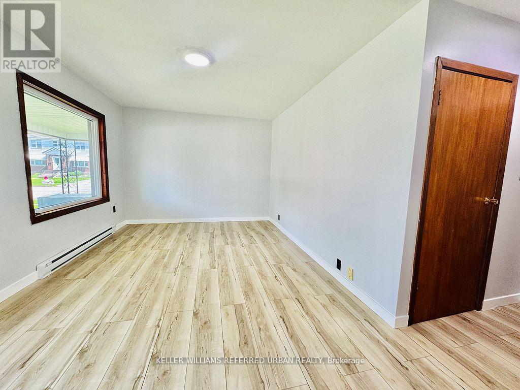 344 Fares Street, Port Colborne, Ontario  L3K 1X1 - Photo 8 - X12596776