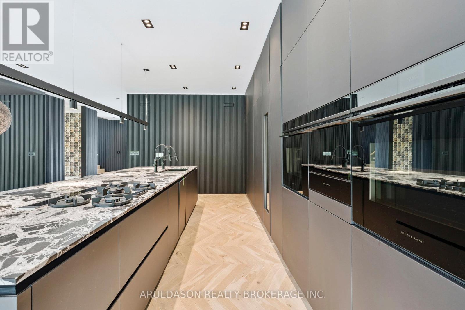 1135 Balfour Street, Pelham, Ontario  L0S 1C0 - Photo 15 - X12596816