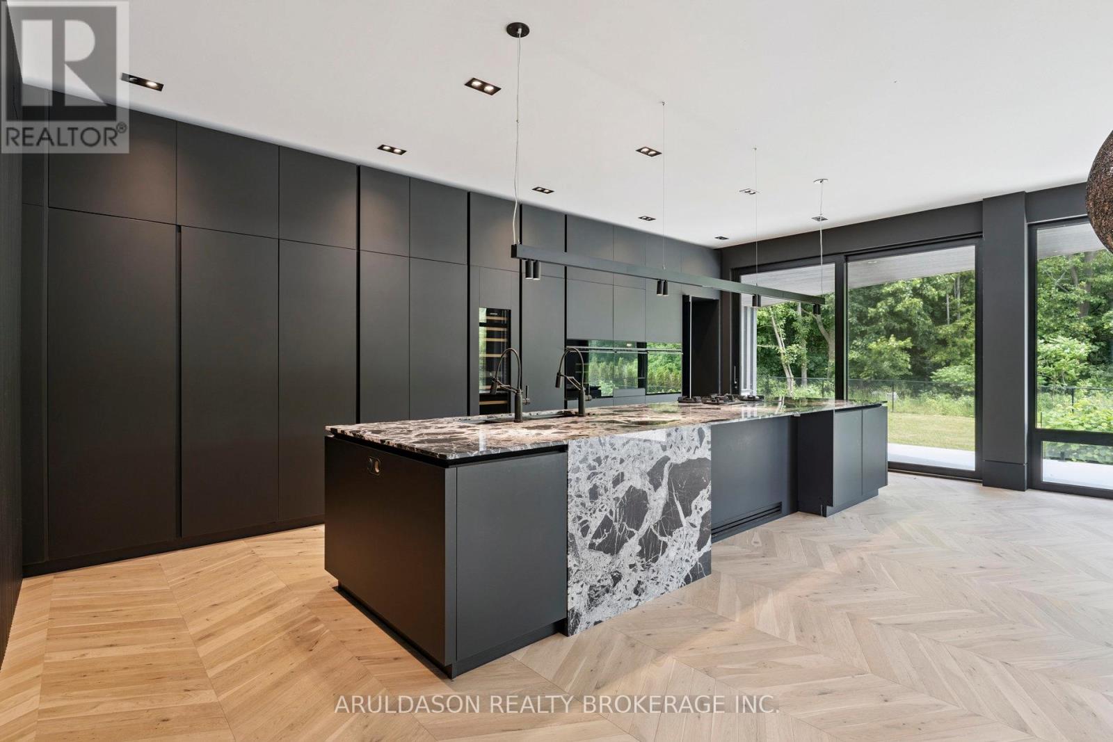 1135 Balfour Street, Pelham, Ontario  L0S 1C0 - Photo 18 - X12596816