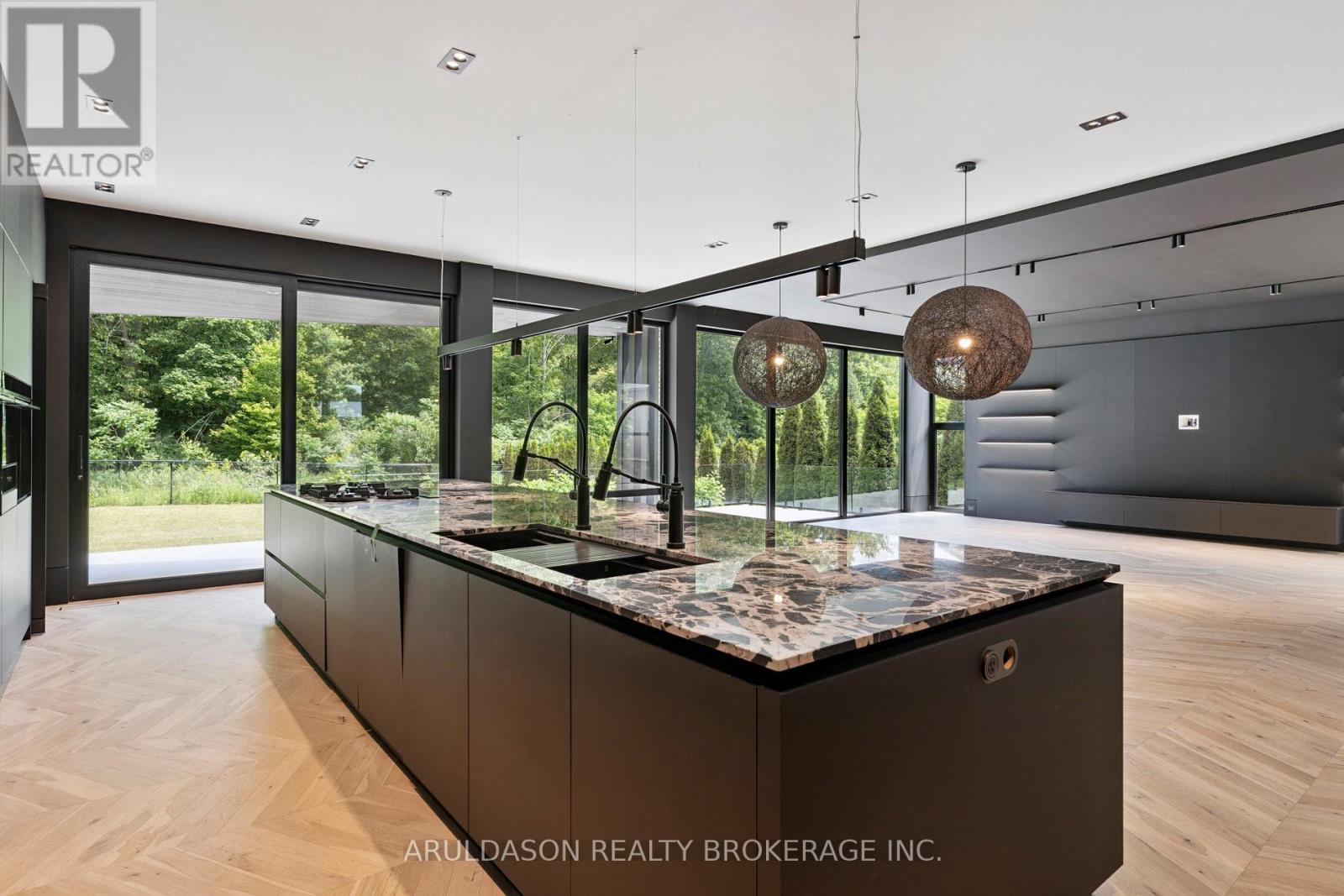 1135 Balfour Street, Pelham, Ontario  L0S 1C0 - Photo 19 - X12596816